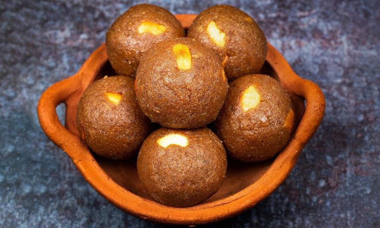 Amrutham Podi Ladoo Recipe