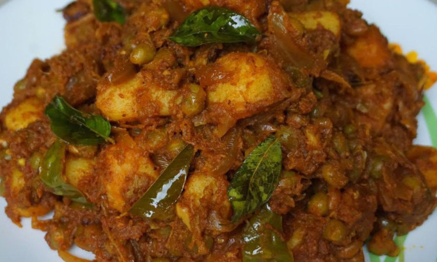 Onam Sadhya Special Masala Curry Recipe