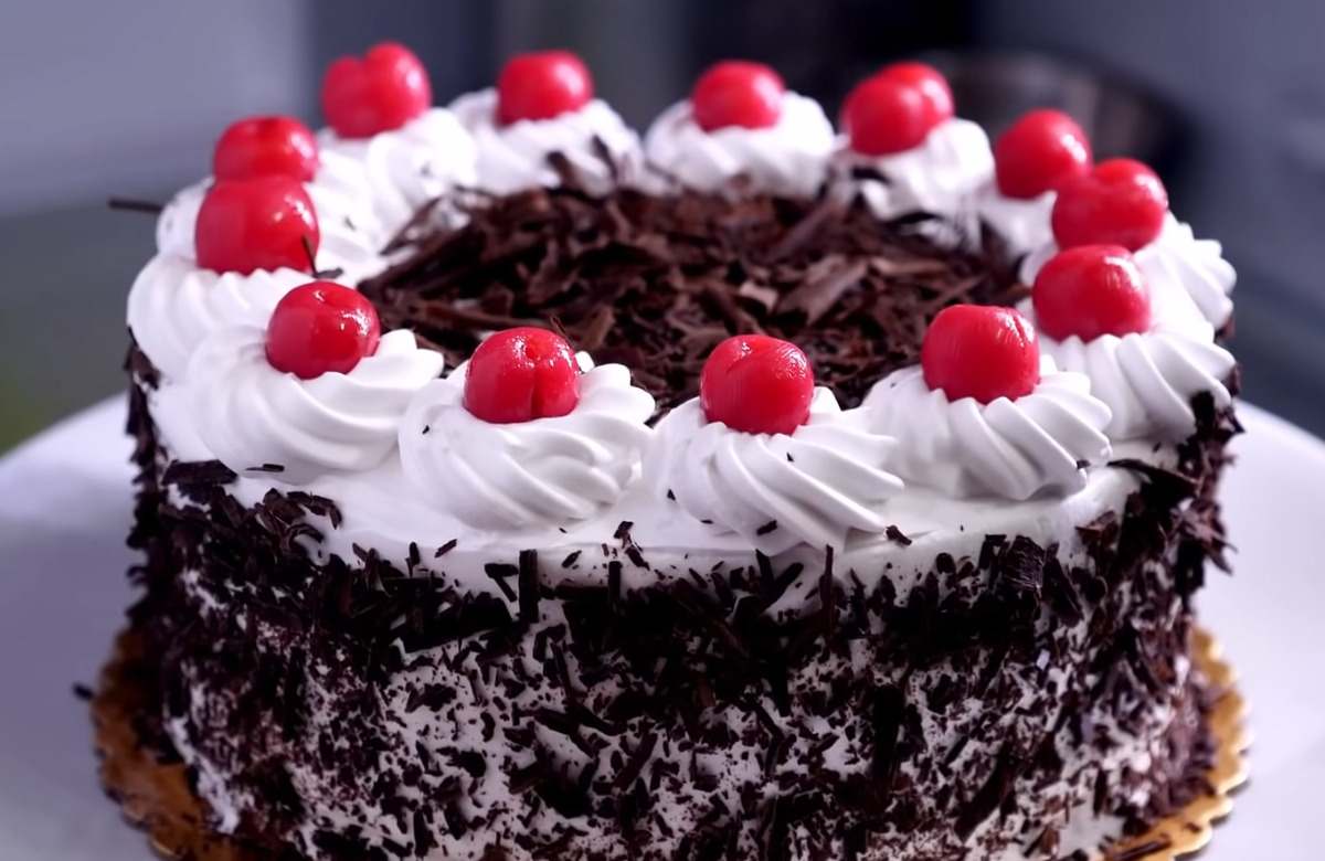 Easy Black Forest Birthday Cake Recipe